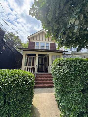 8636 96th Street, Woodhaven, NY 11421