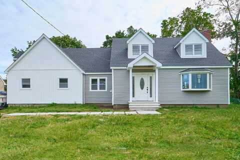 34 Smith Street, Greenlawn, NY 11740