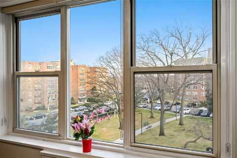 18-40 211th Street Street, Bayside, NY 11360