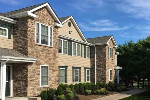 1008 Vista View Drive, Farmingville, NY 11738