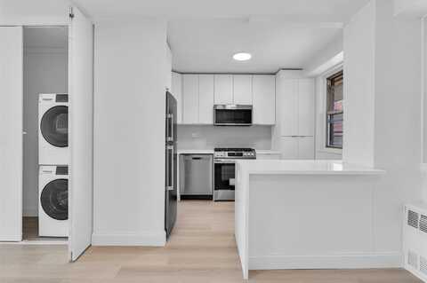 5700 Arlington Avenue, Bronx, NY 10471