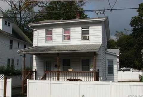 13 Smith Street, Middletown, NY 10940