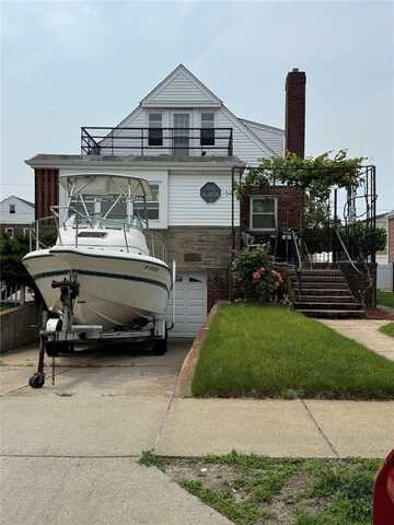542 W Park Avenue, Long Beach, NY 11561