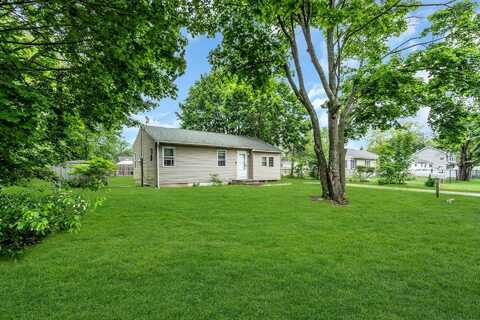 625 Scherger Avenue, East Patchogue, NY 11772