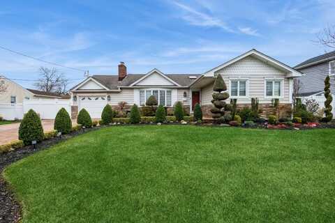 14 Waterview Avenue, Massapequa, NY 11758