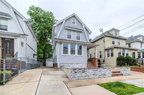 18707 Mangin Avenue, Saint Albans, NY 11412