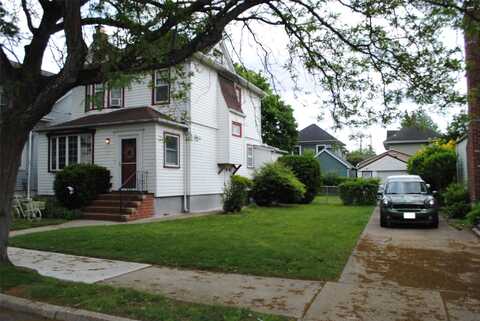 48 Elizabeth Street, Floral Park, NY 11001