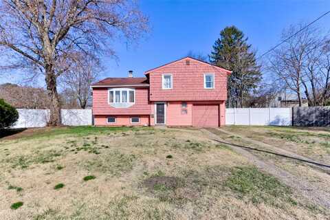12 Kaymac Street, Brentwood, NY 11717