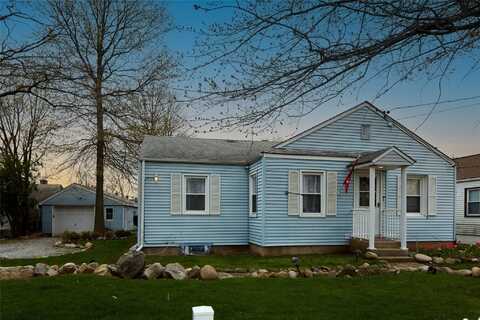 132 Gordon Avenue, Westbury, NY 11590