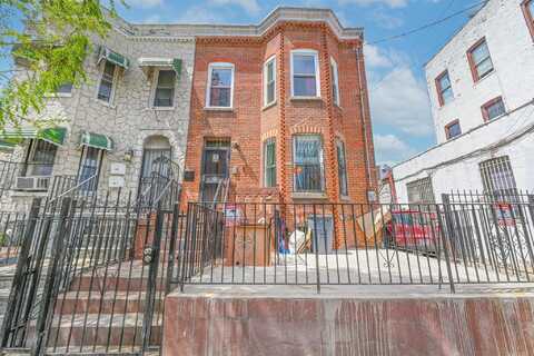 262 East 39th Street Street, Brooklyn, NY 11203