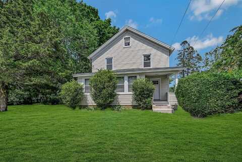 506 Raynor Avenue, Riverhead, NY 11901