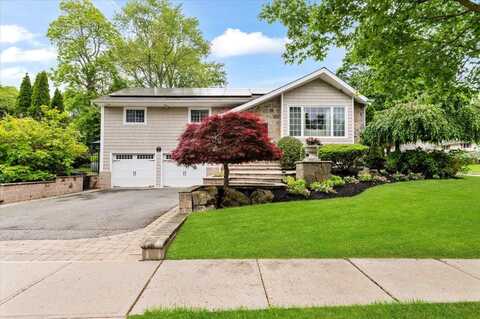 61 Beatrice Lane, Old Bethpage, NY 11804
