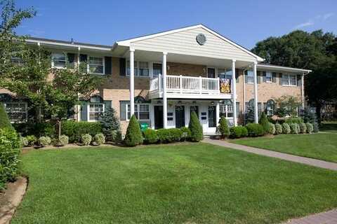 111 College Road, Selden, NY 11784
