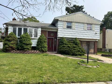 1109 Cramer Court, North Baldwin, NY 11510