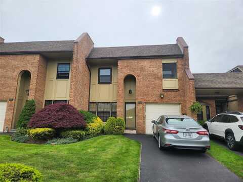 166 Southgate Circle, Massapequa Park, NY 11762