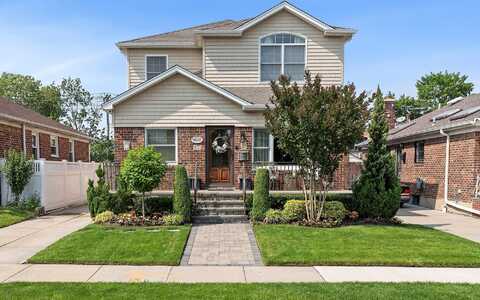 15707 22nd Avenue, Whitestone, NY 11357