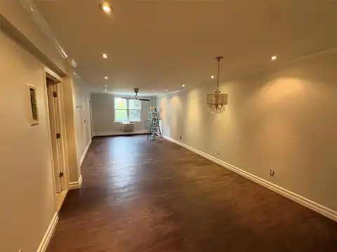 596 Broadway, Lynbrook, NY 11563