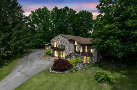 23 Fox Road, Florida, NY 10921