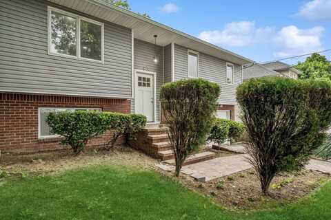23 Tower Street, Huntington Station, NY 11746
