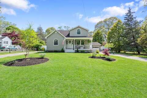 10 inwood Road, Center Moriches, NY 11934