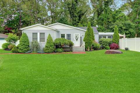 19 Deer Avenue, Middle Island, NY 11953