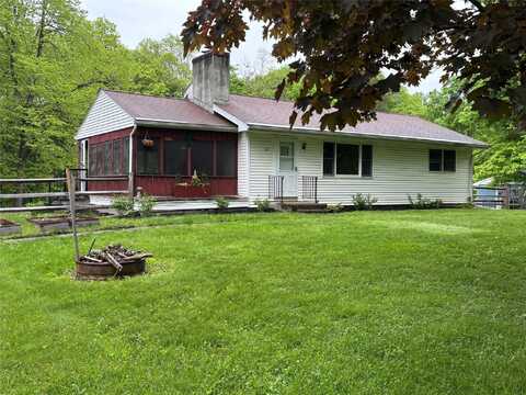 165 Haviland Road, Poughkeepsie, NY 12601