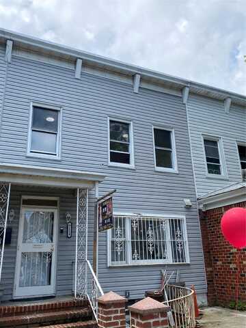 9114 110th Street, Richmond Hill, NY 11418