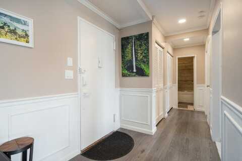 700 Shore Road, Long Beach, NY 11561