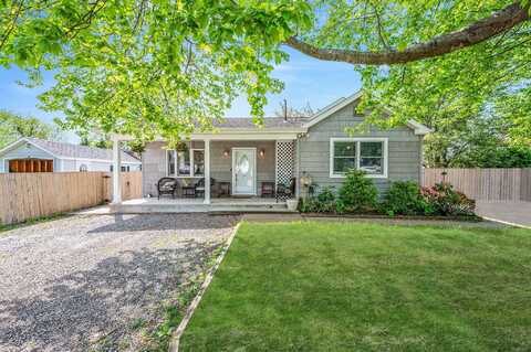 1013 10th Street, West Babylon, NY 11704