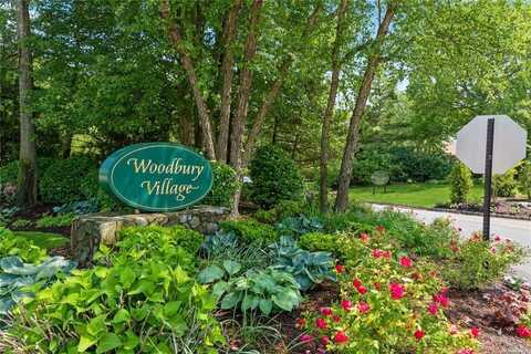 7 Village Lane, Woodbury, NY 11797