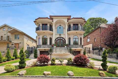 86-27 Marengo Street, New York, NY 11423