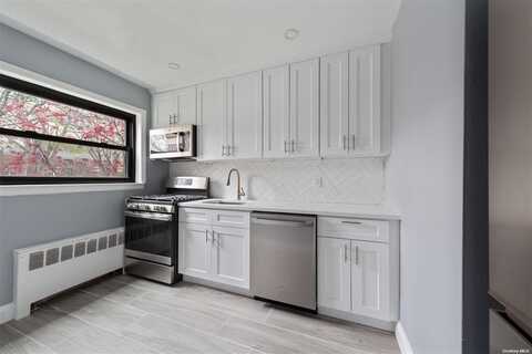 73-10 Springfield, Bayside, NY 11364