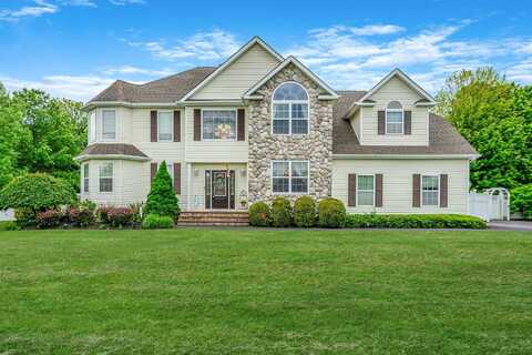 4 Monticello Drive, Shoreham, NY 11786