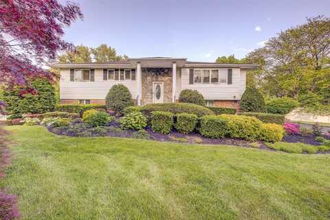 6 Shaker Court, East Northport, NY 11731