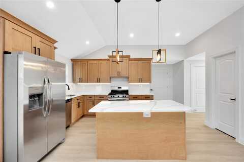 2761 Locust Avenue, Ronkonkoma, NY 11779