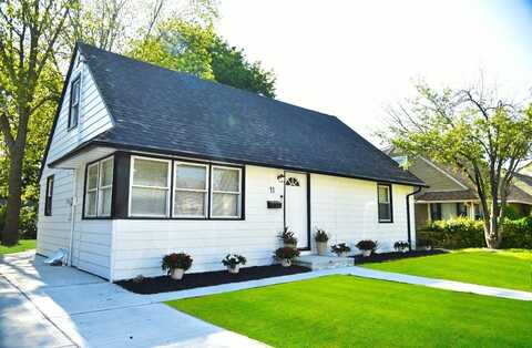 11 Myrtle Avenue, Hempstead, NY 11550