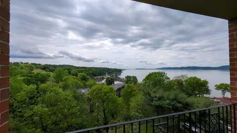 16 Rockledge Avenue, Ossining, NY 10562