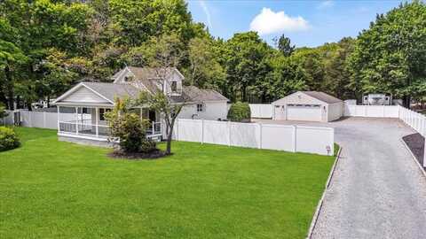 113 Jamaica Avenue, Medford, NY 11763