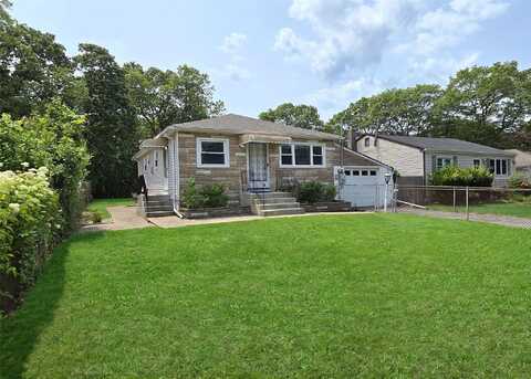 702 Johnson Avenue, Ronkonkoma, NY 11779
