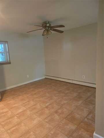9 Jamaica Avenue, Greenlawn, NY 11740