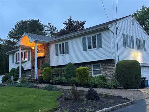4 Rosemont Drive, New City, NY 10956