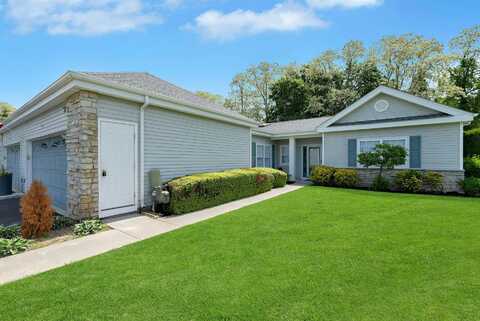 506 Oak Bluff, Moriches, NY 11955