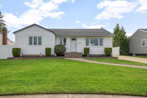 88 Linden Boulevard, Hicksville, NY 11801