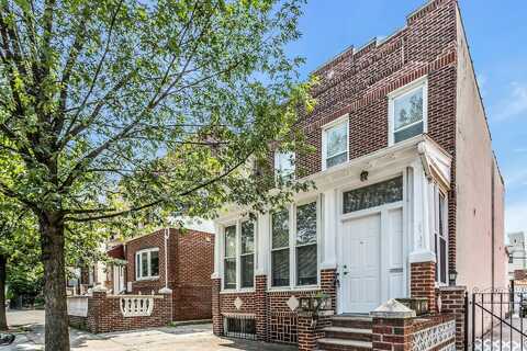 25-34 42nd Street, Astoria, NY 11103