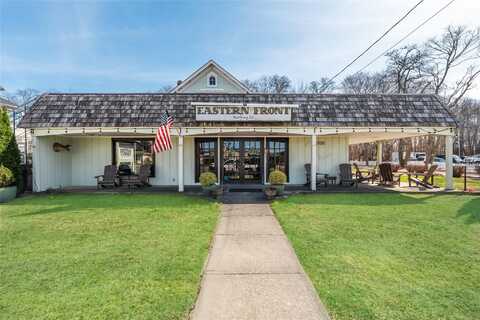 13100 Main Rd, Mattituck, NY 11952