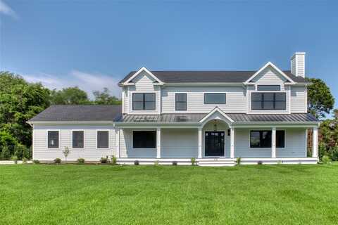435 Maple Lane, Greenport, NY 11944