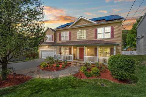 2039 Oakwood Drive, Peekskill, NY 10566