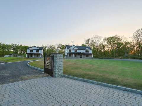 57 S Searsville Road, Montgomery, NY 12549