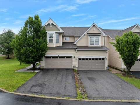 38 Woodside Knolls Drive, Middletown, NY 10940