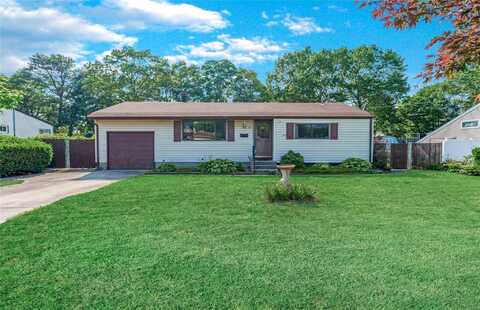 168 Gibbs Road, Central Islip, NY 11722